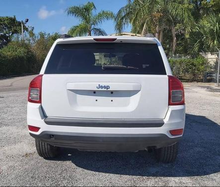 2012 Jeep Compass Sport