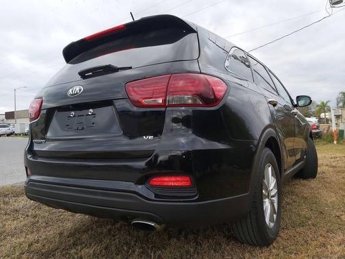 2020 Kia Sorento LX