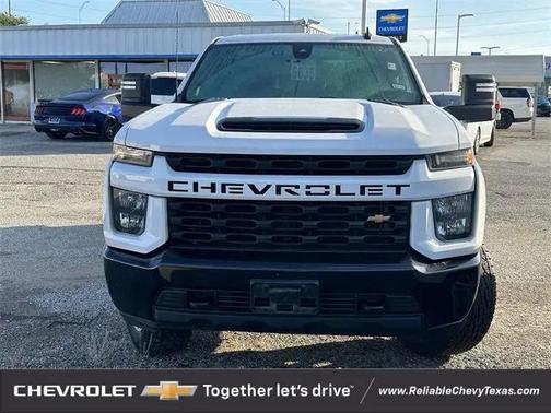 2022 Chevrolet Silverado 2500 Custom