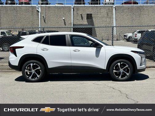 2025 Chevrolet Trax FWD 1RS
