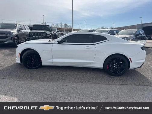 2021 Chevrolet Camaro RWD Coupe LT1