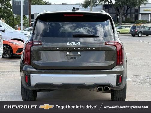 Dark Moss 2023 Kia Telluride S