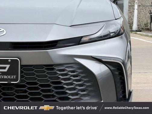 Heavy Metal 2025 Toyota Camry SE