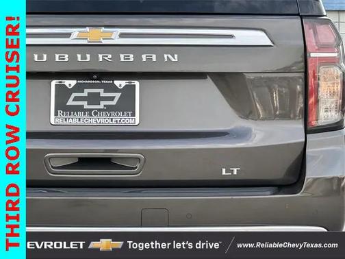 2021 Chevrolet Suburban LT