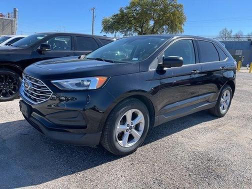 AGATE BLACK METALLIC 2020 Ford Edge SE