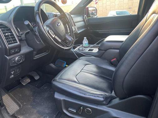 RUBY RED METALLIC TINTED CC 2019 Ford Expedition Limited
