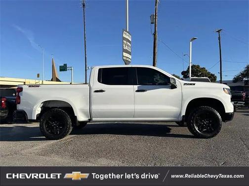 2024 Chevrolet Silverado 1500 Custom Trail Boss