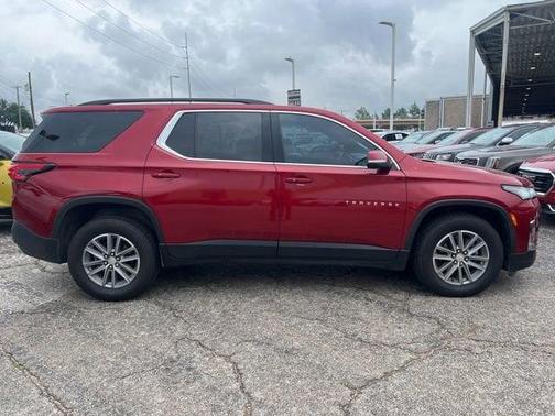 Radiant Red Tintcoat 2023 Chevrolet Traverse LT Leather