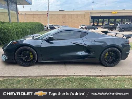 2020 Chevrolet Corvette Stingray w/3LT
