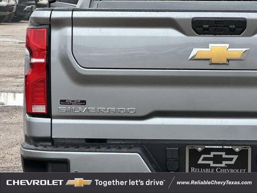 Sterling Gray Metallic 2026 Chevrolet Silverado 2500 High Country