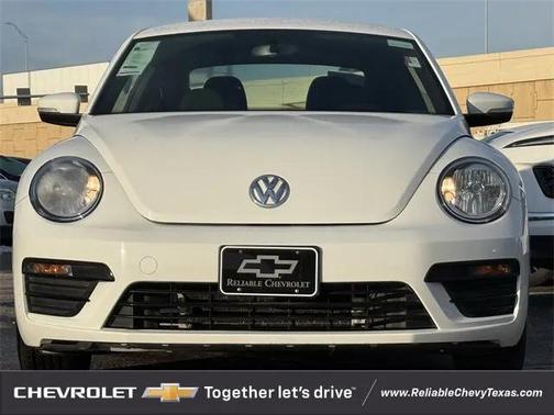 2019 Volkswagen Beetle 2.0T S