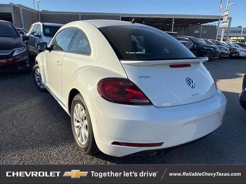 2019 Volkswagen Beetle 2.0T S