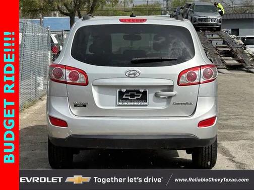 2011 Hyundai SANTA FE GLS