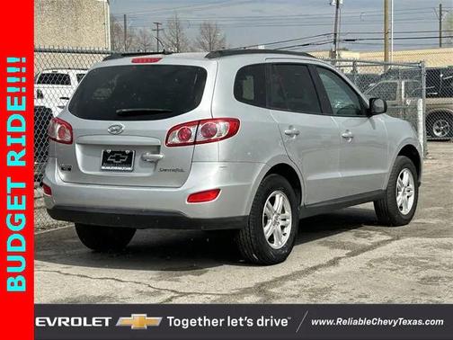 2011 Hyundai SANTA FE GLS