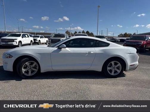 2020 Ford Mustang EcoBoost