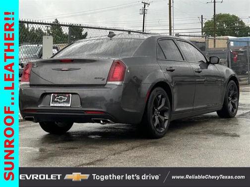 2021 Chrysler 300 S