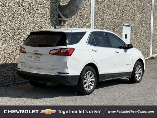 Summit White 2018 Chevrolet Equinox LT