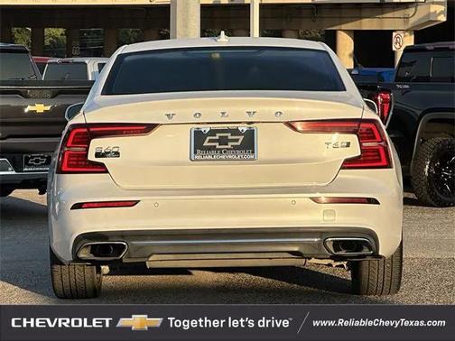 2020 Volvo S60 T5