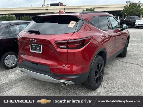2023 Chevrolet Blazer 2LT