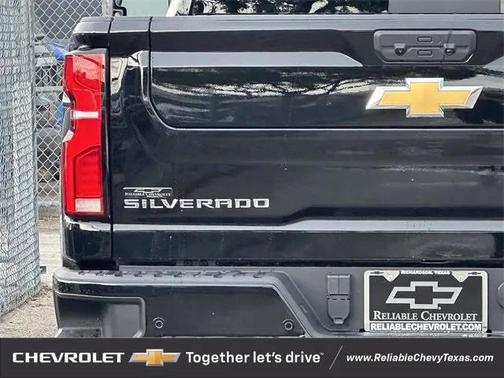 2025 Chevrolet Silverado 2500 High Country
