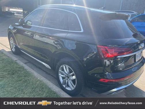 2023 Audi Q5 45 S line Premium