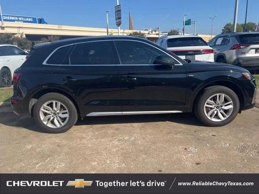 2023 Audi Q5 45 S line Premium