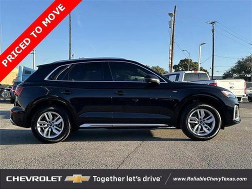 2023 Audi Q5 45 S line Premium