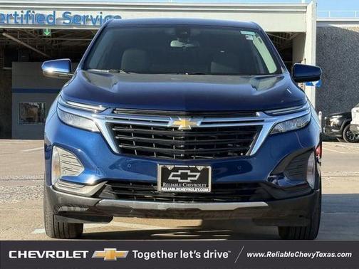 Blue Glow Metallic 2022 Chevrolet Equinox 1LT