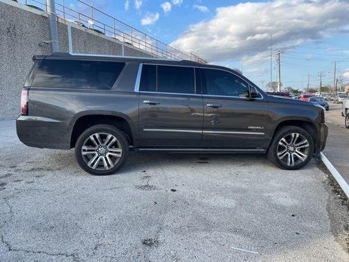 2020 GMC Yukon XL Denali