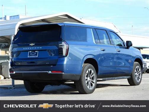 2026 Chevrolet Suburban LT