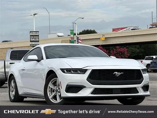 2024 Ford Mustang EcoBoost