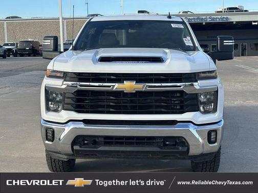 Summit White 2025 Chevrolet Silverado 2500 LT