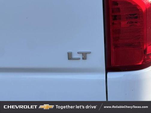 Summit White 2025 Chevrolet Silverado 2500 LT