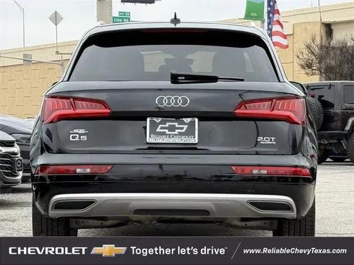 2018 Audi Q5 2.0T Premium