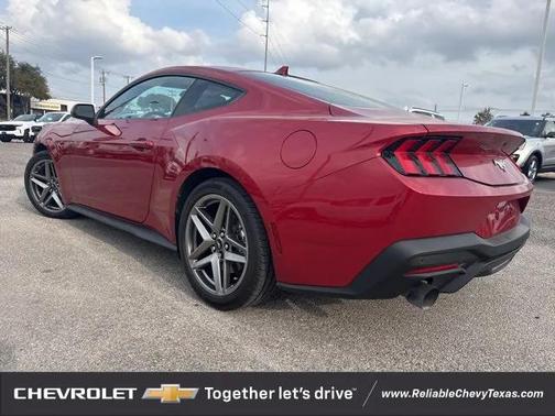 2024 Ford Mustang EcoBoost