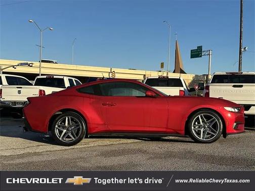 2024 Ford Mustang EcoBoost