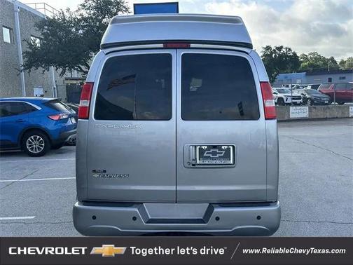 2024 Chevrolet Express 2500 RWD 2500 Extended Wheelbase WT