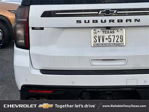 2023 Chevrolet Suburban 4WD Z71