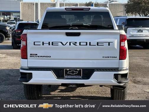 2026 Chevrolet Silverado 1500 Custom