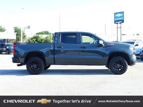 2025 Chevrolet Silverado 1500 Custom Trail Boss