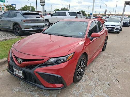 Supersonic Red 2021 Toyota Camry SE