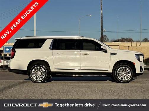 2023 GMC Yukon XL SLT