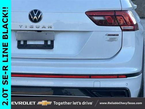 2024 Volkswagen Tiguan 2.0T SE R-Line Black 4MOTION