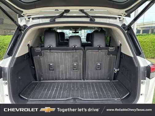 2023 Nissan Pathfinder Platinum 4WD