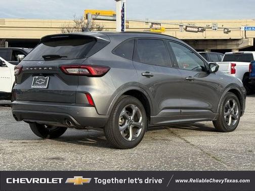 CARBONIZED GRAY METALLIC 2023 Ford Escape ST-Line