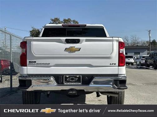 2025 Chevrolet Silverado 1500 LTZ