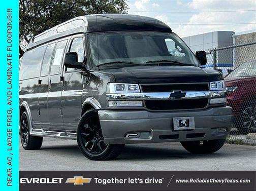 2024 Chevrolet Express 2500 RWD 2500 Extended Wheelbase WT