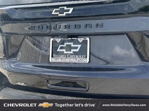 2025 Chevrolet Suburban 4WD Z71
