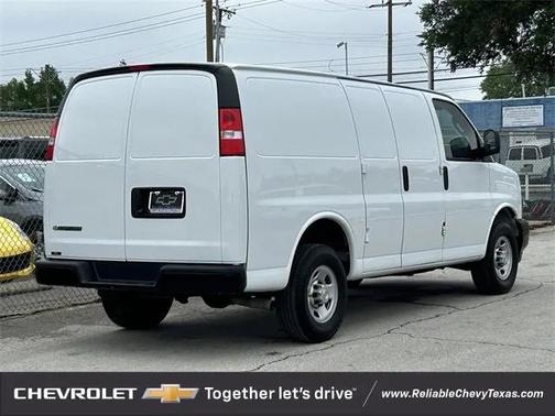 2024 Chevrolet Express 2500 RWD 2500 Regular Wheelbase WT