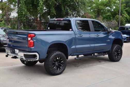 Lakeshore Blue Metallic 2024 Chevrolet Silverado 1500 LT